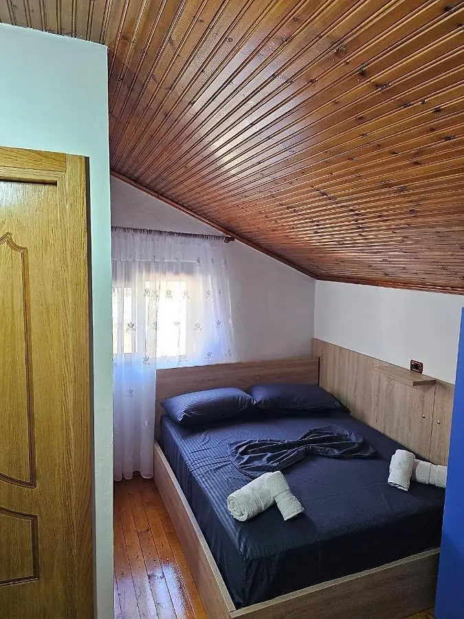 Pensión Hotel Castle - Inside,Voga Guesthause Krujë Albania