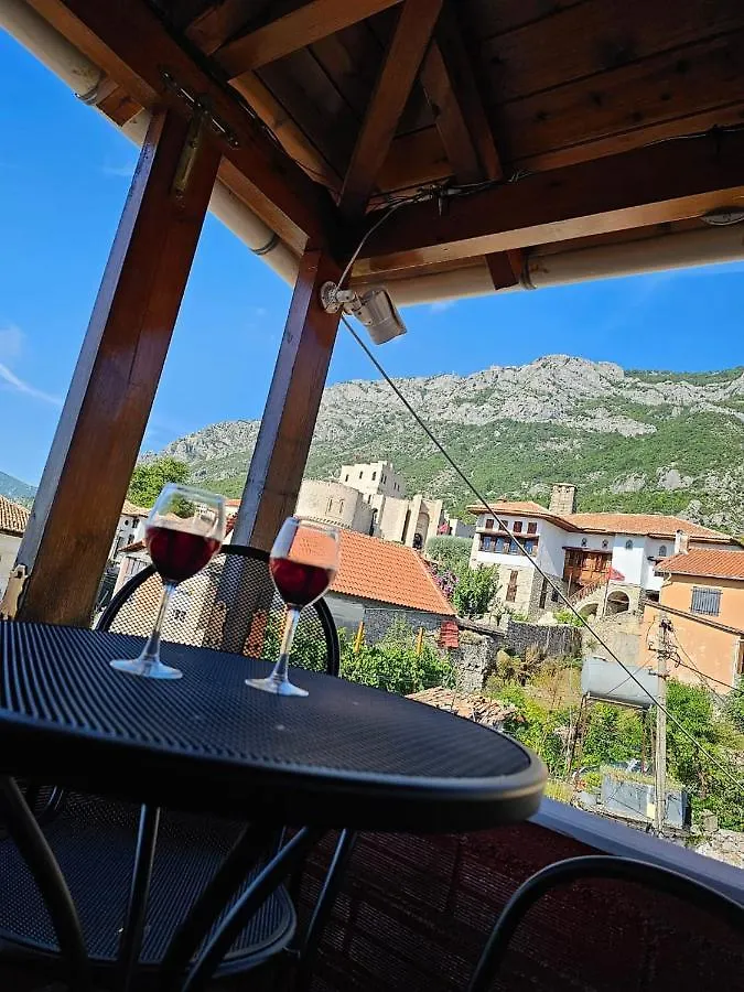 Hotel Castle - Inside,Voga Guesthause Krujë